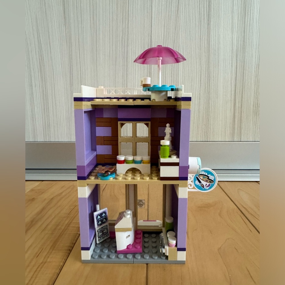 Full Lego art shop in excellent condition
